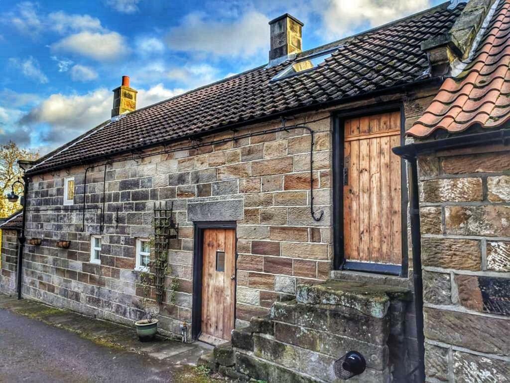 Апартаменты Cragwell House Aislaby Экстерьер фото